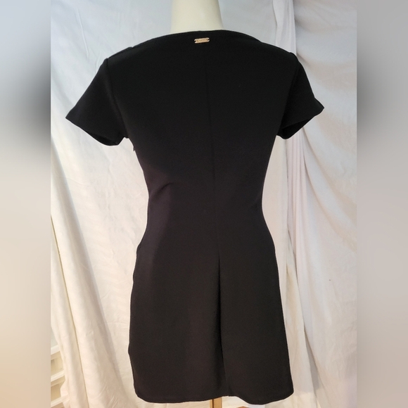 GUESS Dress Size Small - Picture 3 of 9